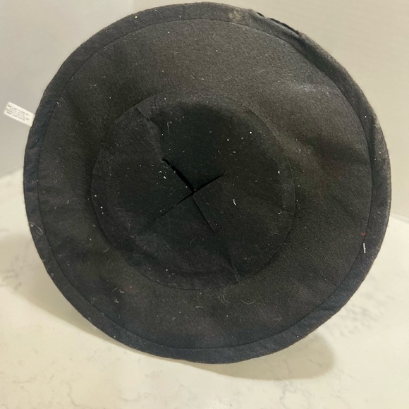 DECORATIVE HAT FOR CHRISTMAS TREE Elegant Black Decorative Hat - Picture 3 of 10